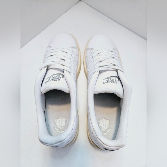 Nike Court Royale White Women's 315161-111 Sneakers/Shoes Size 8.5 - Picture 5 of 11